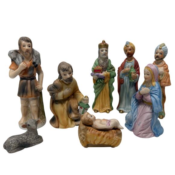 Flambro Fine Porcelain Nativity Set Made in Taiwan Vintage Christmas Figures - Picture 2 of 7